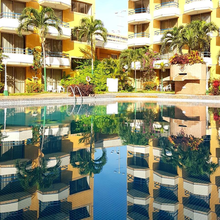 Hotel Margarita Dynasty Porlamar Exteriör bild