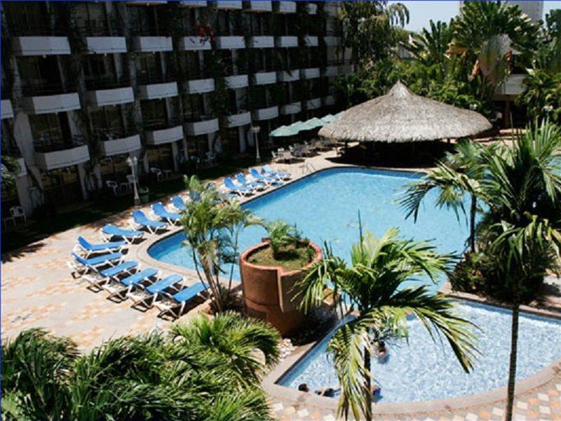 Hotel Margarita Dynasty Porlamar Exteriör bild